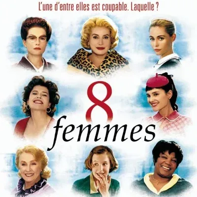 8 femmes
